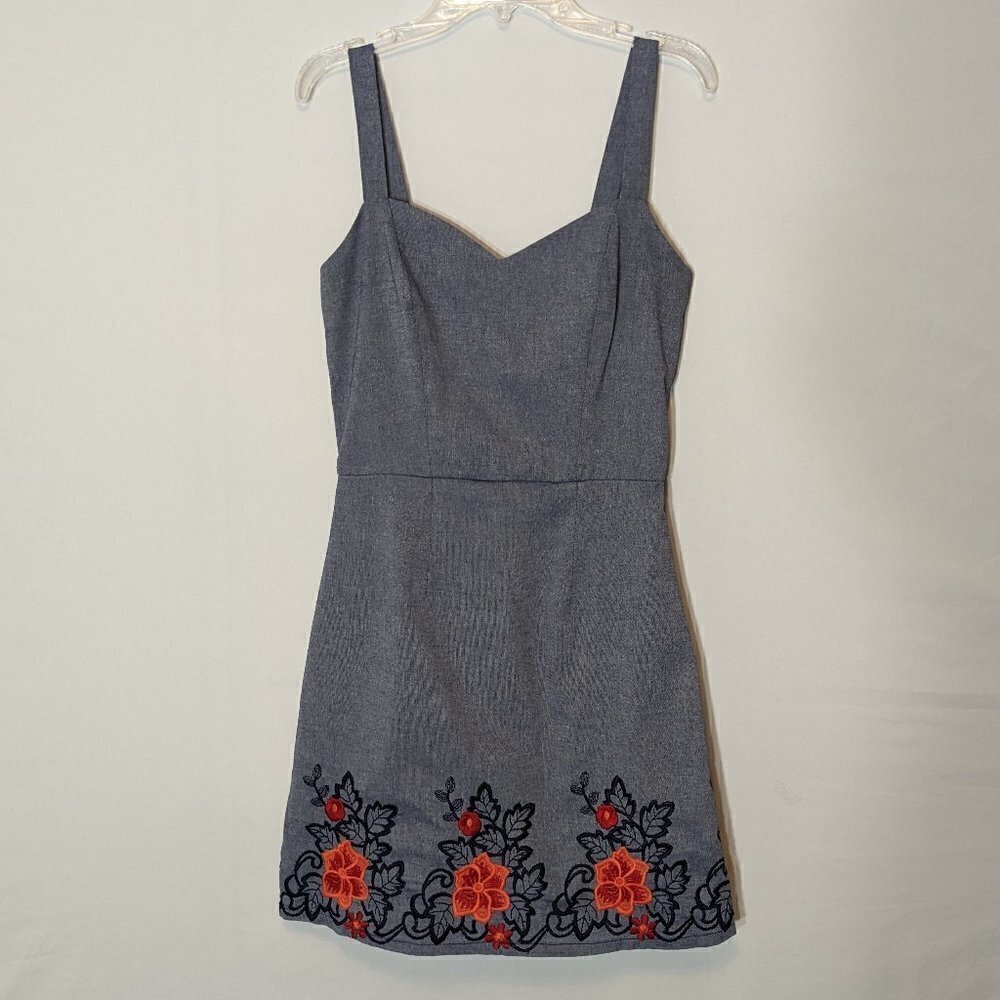 WOMEN'S "Mi Ami" Chambray Blue, Embroidered, Short Sleeveless Dress; Size XS